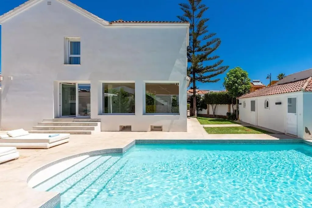 Ohana2 Luxury Villa مالقة