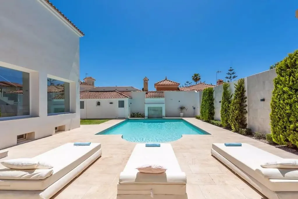 Ohana2 Luxury Villa مالقة